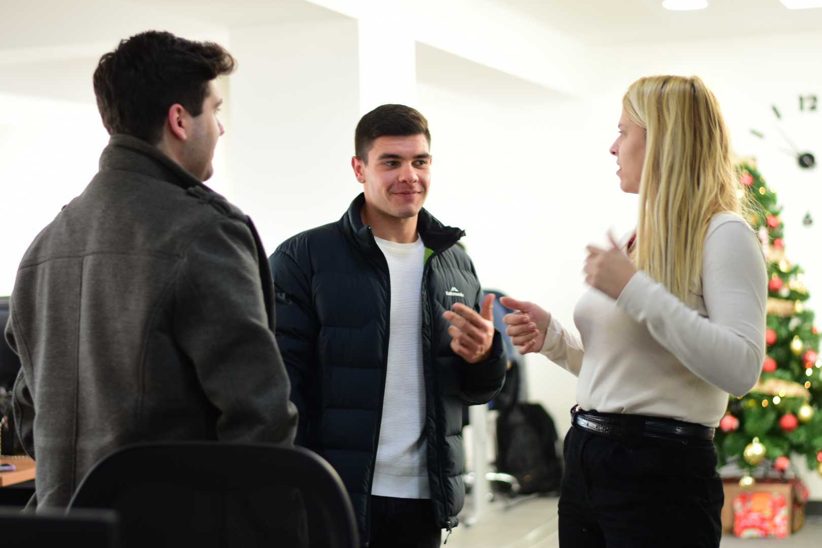 prakticen proekt galeksia pitch121